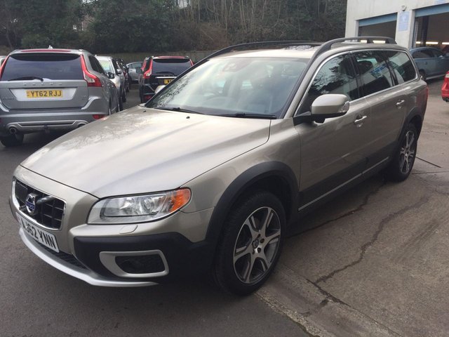 2013 62 Volvo Xc70 2.4 D5 SE LUX AWD 5d 212 BHP
