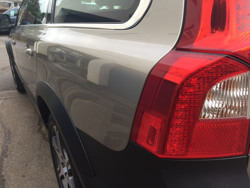 USED 2013 62 VOLVO XC70 2.4 D5 SE LUX AWD 5d 212 BHP DRIVERS SUPPORT PACK / FAMILY PACK