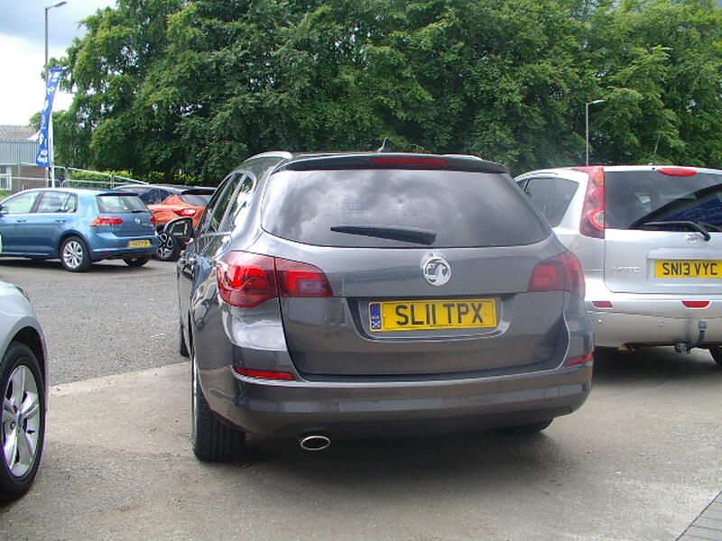 2011 Vauxhall Astra SE £3,495