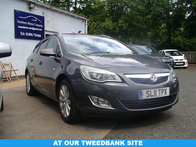 2011 Vauxhall Astra SE £3,495