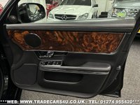 USED 2013 62 JAGUAR XJ 3.0 D V6 LUXURY 4d 275 BHP UK DELIVERY FLAT FEE &pound;175 (SUBJECT TO DEAL) *OVER 100 IMAGES ON OUR WEBSITE*BESPOKE FINANCE ARRANGED*PART EXCHANGE WELCOME*ALL VEHICLES HPI CLEAR