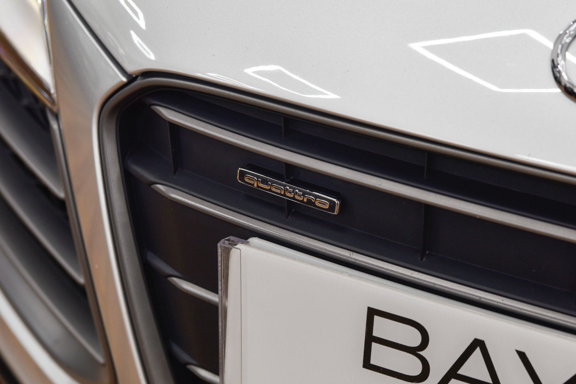 USED 2013 13 AUDI R8 5.2 V10 PLUS QUATTRO 