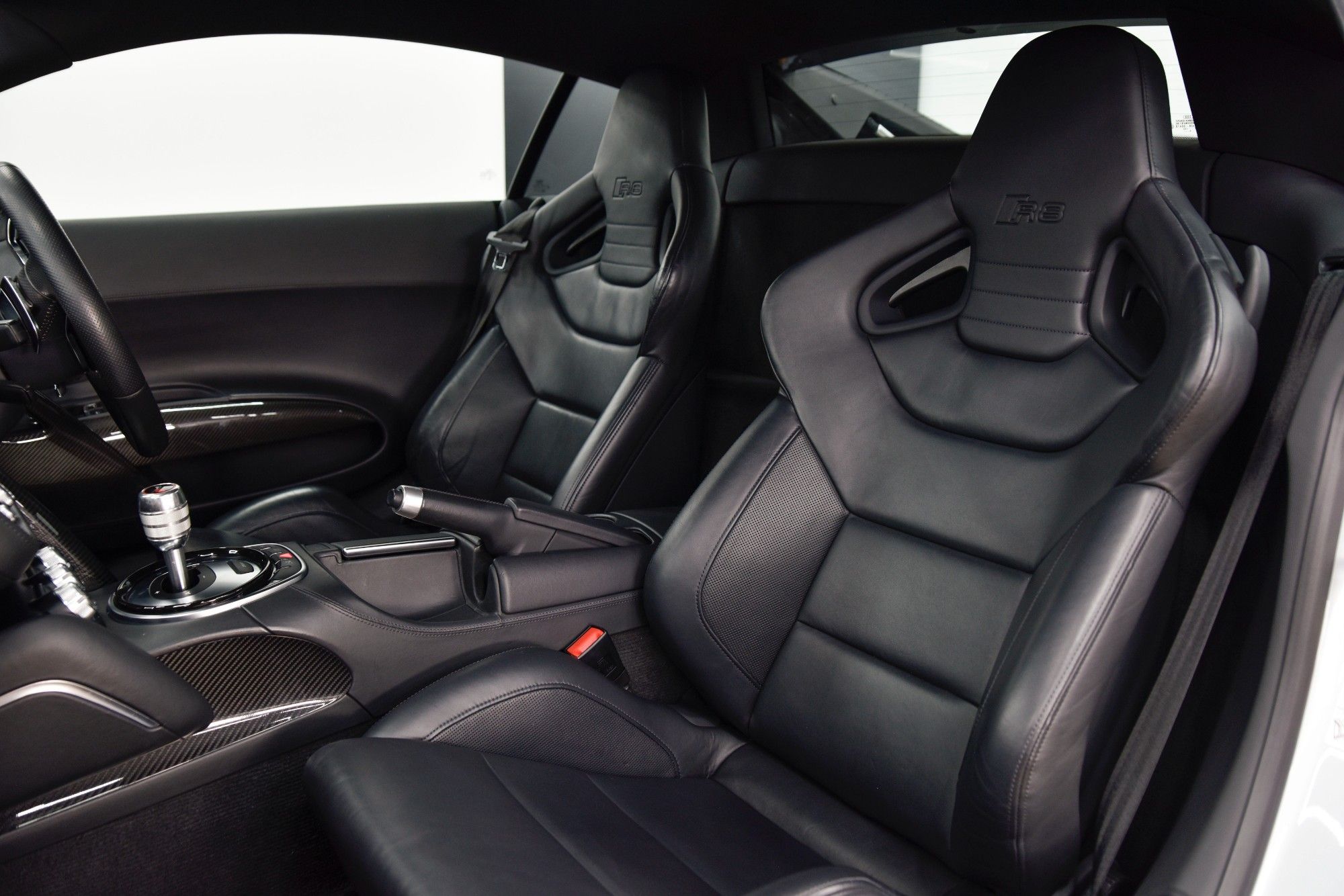 USED 2013 13 AUDI R8 5.2 V10 PLUS QUATTRO 
