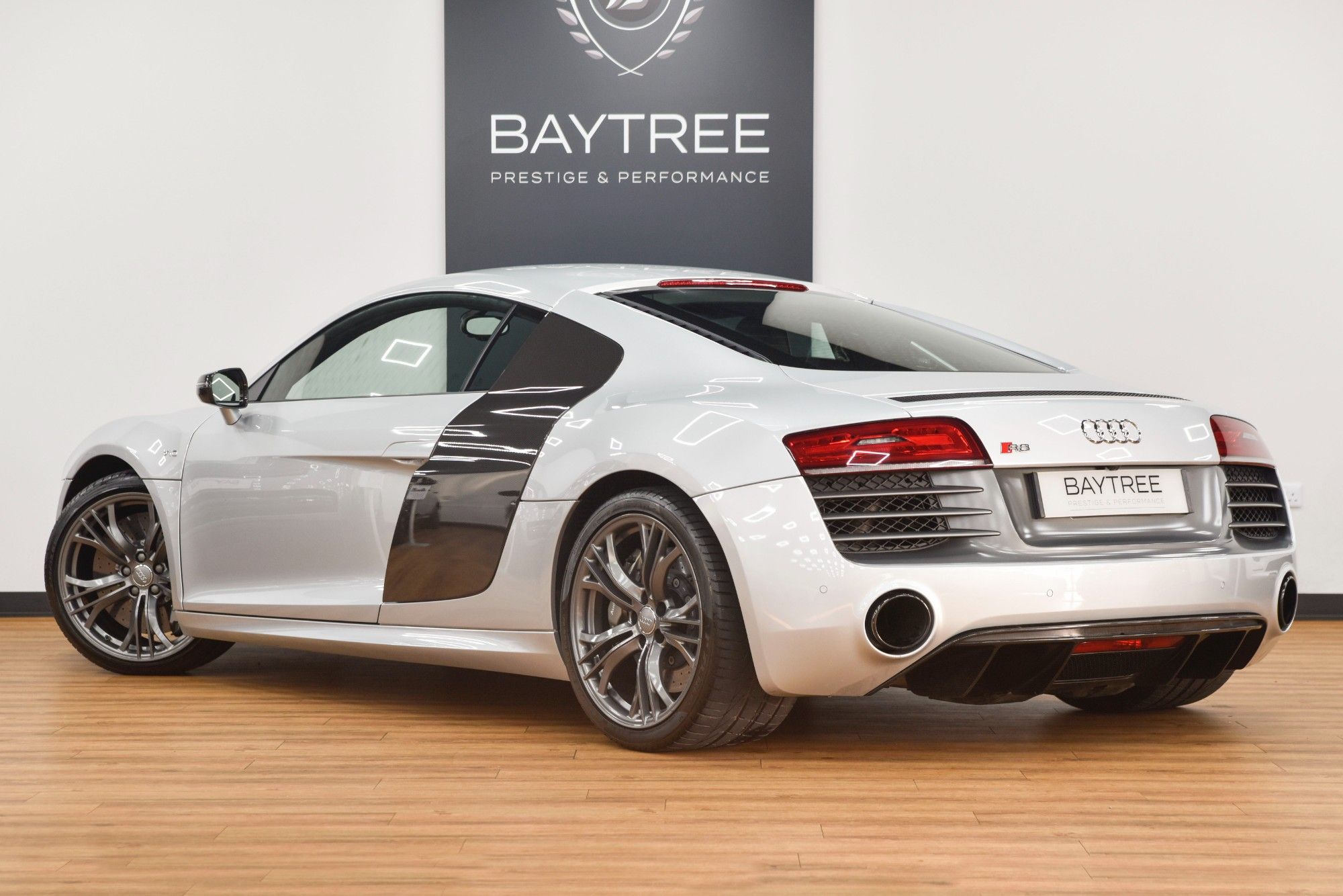 USED 2013 13 AUDI R8 5.2 V10 PLUS QUATTRO 