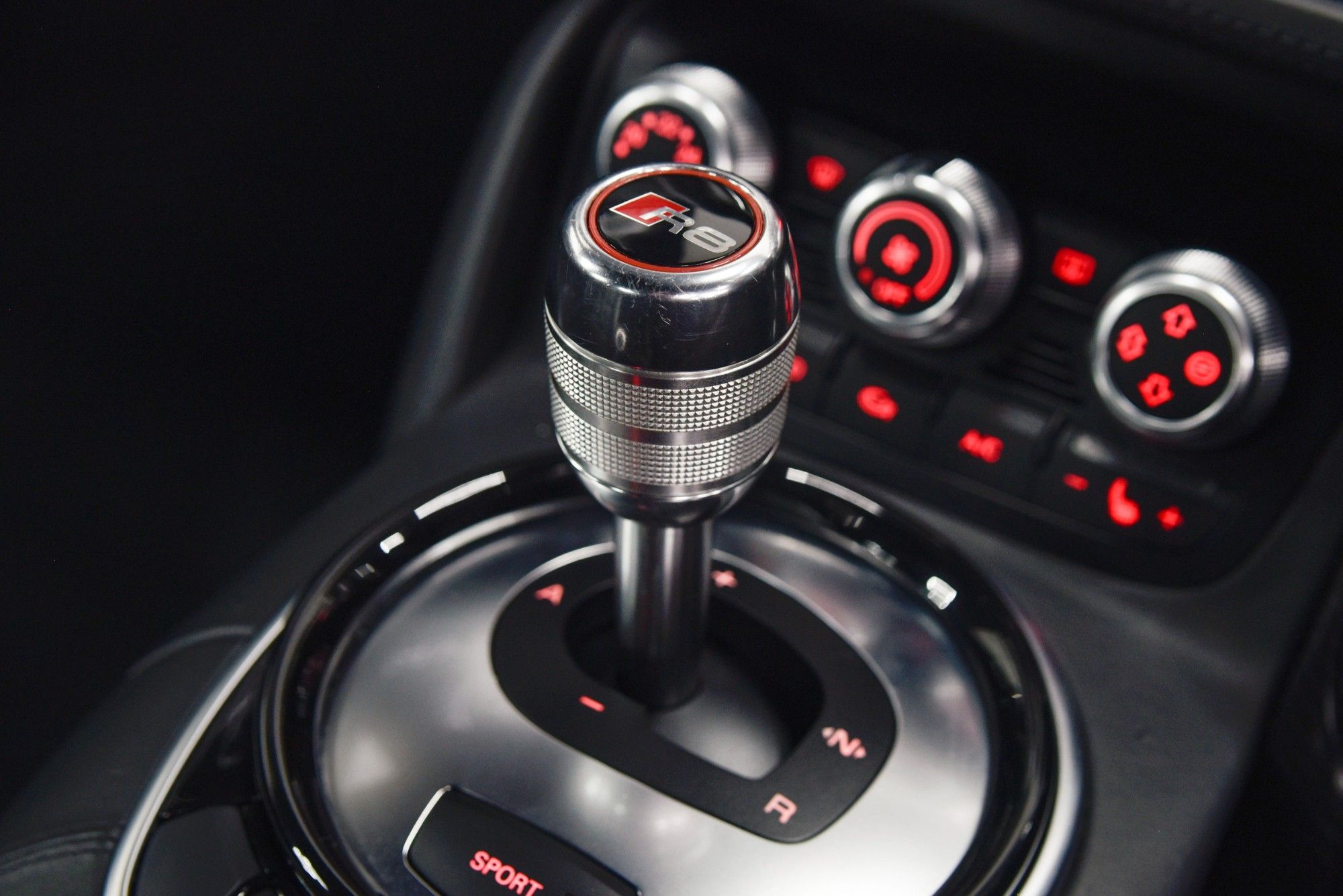 USED 2013 13 AUDI R8 5.2 V10 PLUS QUATTRO 