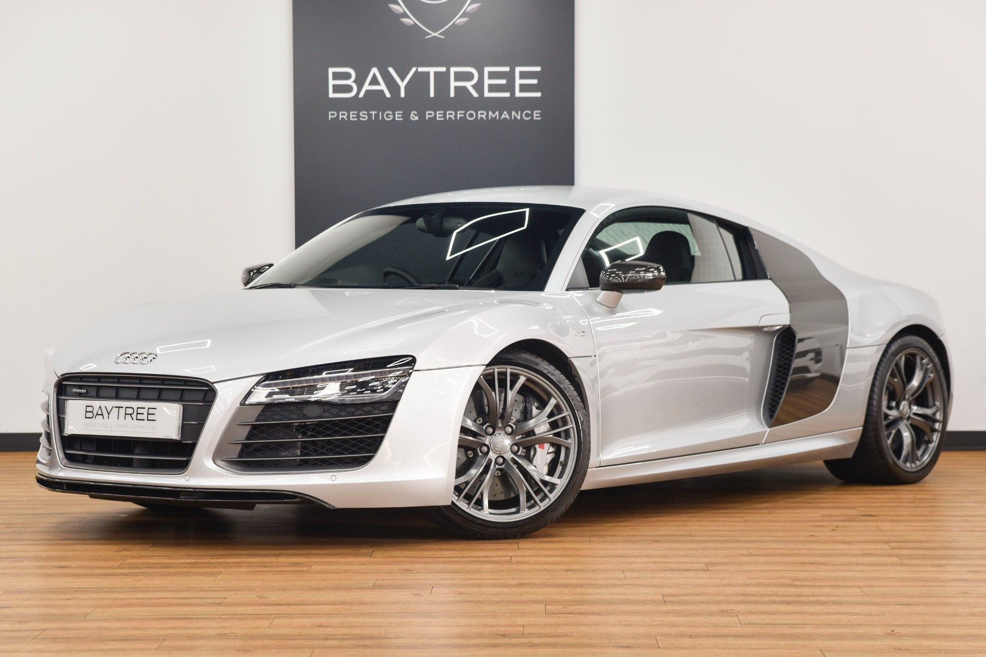 USED 2013 13 AUDI R8 5.2 V10 PLUS QUATTRO 
