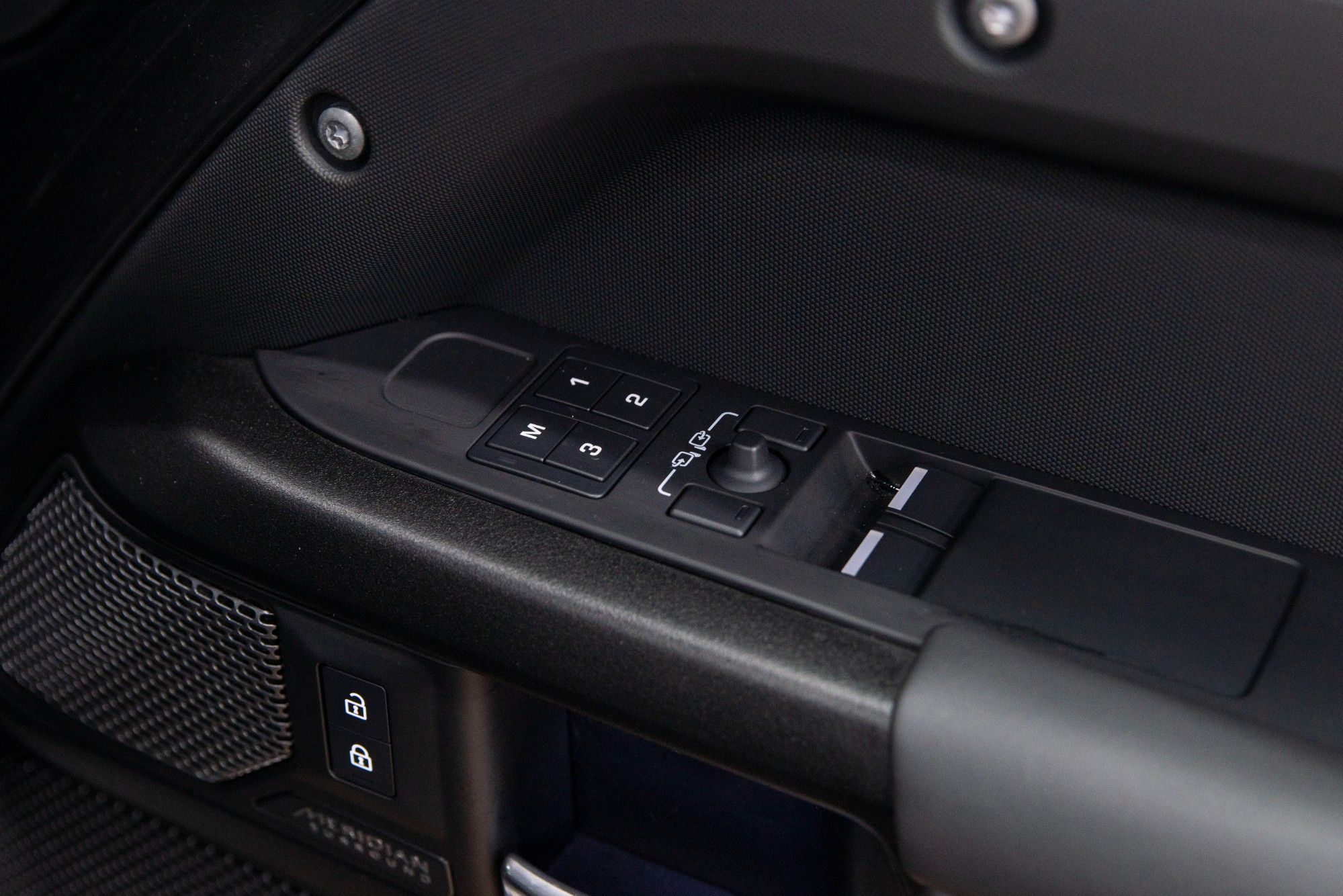 USED 2022 X LAND ROVER DEFENDER 5.0 V8 CARPATHIAN EDITION 