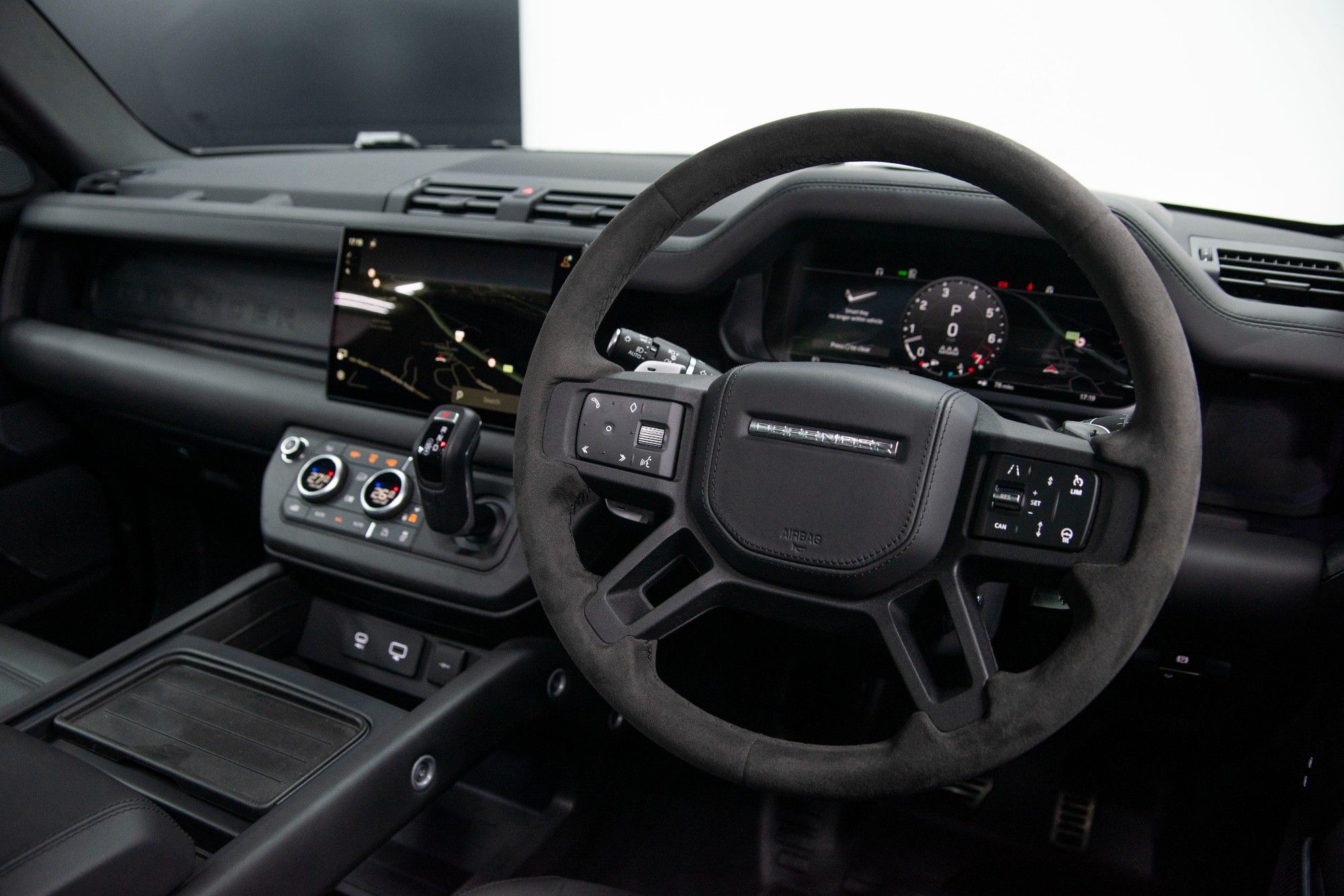 USED 2022 X LAND ROVER DEFENDER 5.0 V8 CARPATHIAN EDITION 