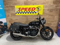 USED 2021 21 TRIUMPH BONNEVILLE STREET TWIN   