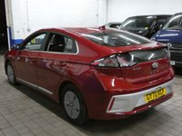 USED 2020 70 HYUNDAI IONIQ 1.6 PREMIUM MHEV 5d 140 BHP STUNNING EXAMPLE SAT NAV REAR CAMERA CRUISE CONTROL PARKING SENSORS 1 OWNER HYUNDAI WARRANTY TILL MARCH 2025