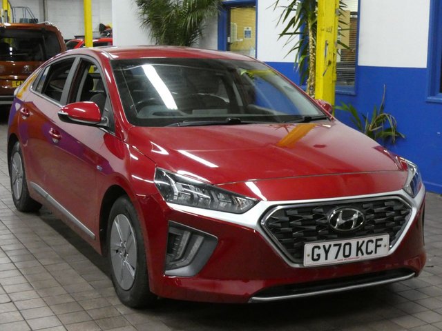 2020 70 Hyundai Ioniq 1.6 PREMIUM MHEV 5d 140 BHP