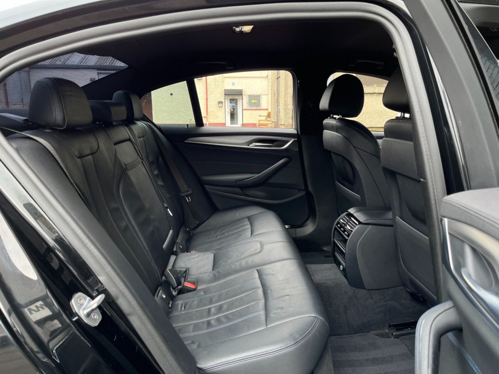 USED 2019 19 BMW 5-SERIES 2.0 530E M SPORT 4d AUTO 249 BHP SALOON