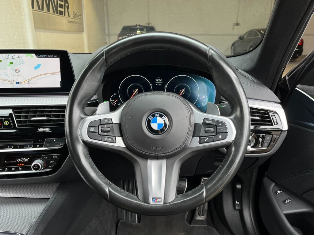 USED 2019 19 BMW 5-SERIES 2.0 530E M SPORT 4d AUTO 249 BHP SALOON