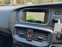 USED 2015 65 VOLVO V40 2.0 D2 R-DESIGN NAV 5d 118 BHP 