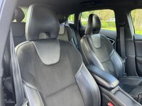 USED 2015 65 VOLVO V40 2.0 D2 R-DESIGN NAV 5d 118 BHP 