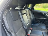 USED 2015 65 VOLVO V40 2.0 D2 R-DESIGN NAV 5d 118 BHP 