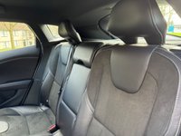 USED 2015 65 VOLVO V40 2.0 D2 R-DESIGN NAV 5d 118 BHP 