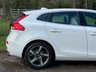 USED 2015 65 VOLVO V40 2.0 D2 R-DESIGN NAV 5d 118 BHP 