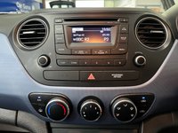 USED 2015 65 HYUNDAI I10 1.2 Premium Hatchback 5dr Petrol Manual Euro 5 (87 ps) Bluetooth, Low Insurance, USB