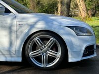 USED 2010 60 AUDI TT 2.0 TDI QUATTRO S LINE 2d 170 BHP 