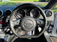 USED 2010 60 AUDI TT 2.0 TDI QUATTRO S LINE 2d 170 BHP 
