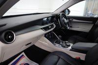USED 2019 69 ALFA ROMEO STELVIO 2.1 TD SPECIALE 5d 208 BHP WITH FACTORY OPTIONS AND ONE OWNER FROM NEW THIS IS THE ONE TO BUY