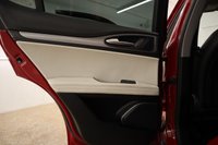 USED 2019 69 ALFA ROMEO STELVIO 2.1 TD SPECIALE 5d 208 BHP WITH FACTORY OPTIONS AND ONE OWNER FROM NEW THIS IS THE ONE TO BUY
