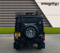 USED 2011 11 LAND ROVER DEFENDER 2.4 110 TD XS STATION WAGON 5d 121 BHP Tonnes of Bespoke Enhancements