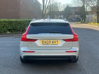 USED 2019 69 VOLVO V60 2.0 D3 MOMENTUM PLUS 5d 148 BHP 