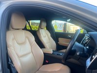 USED 2019 69 VOLVO V60 2.0 D3 MOMENTUM PLUS 5d 148 BHP 