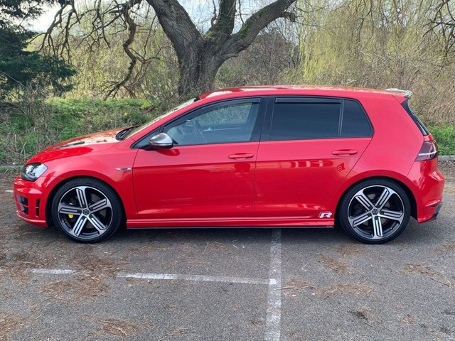 View our VOLKSWAGEN GOLF