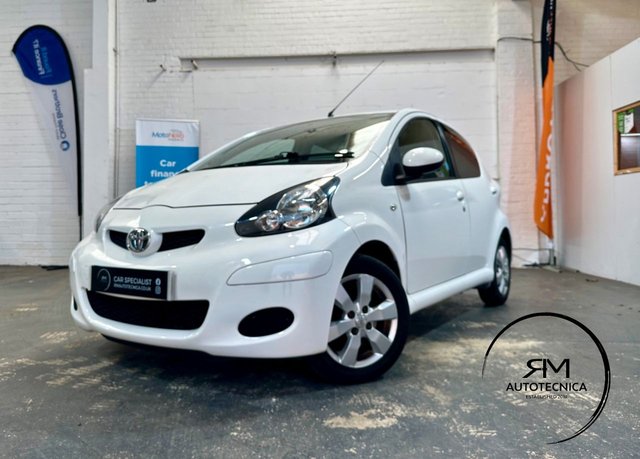 2012 12 Toyota Aygo 1.0 VVT-I GO 5d 67 BHP