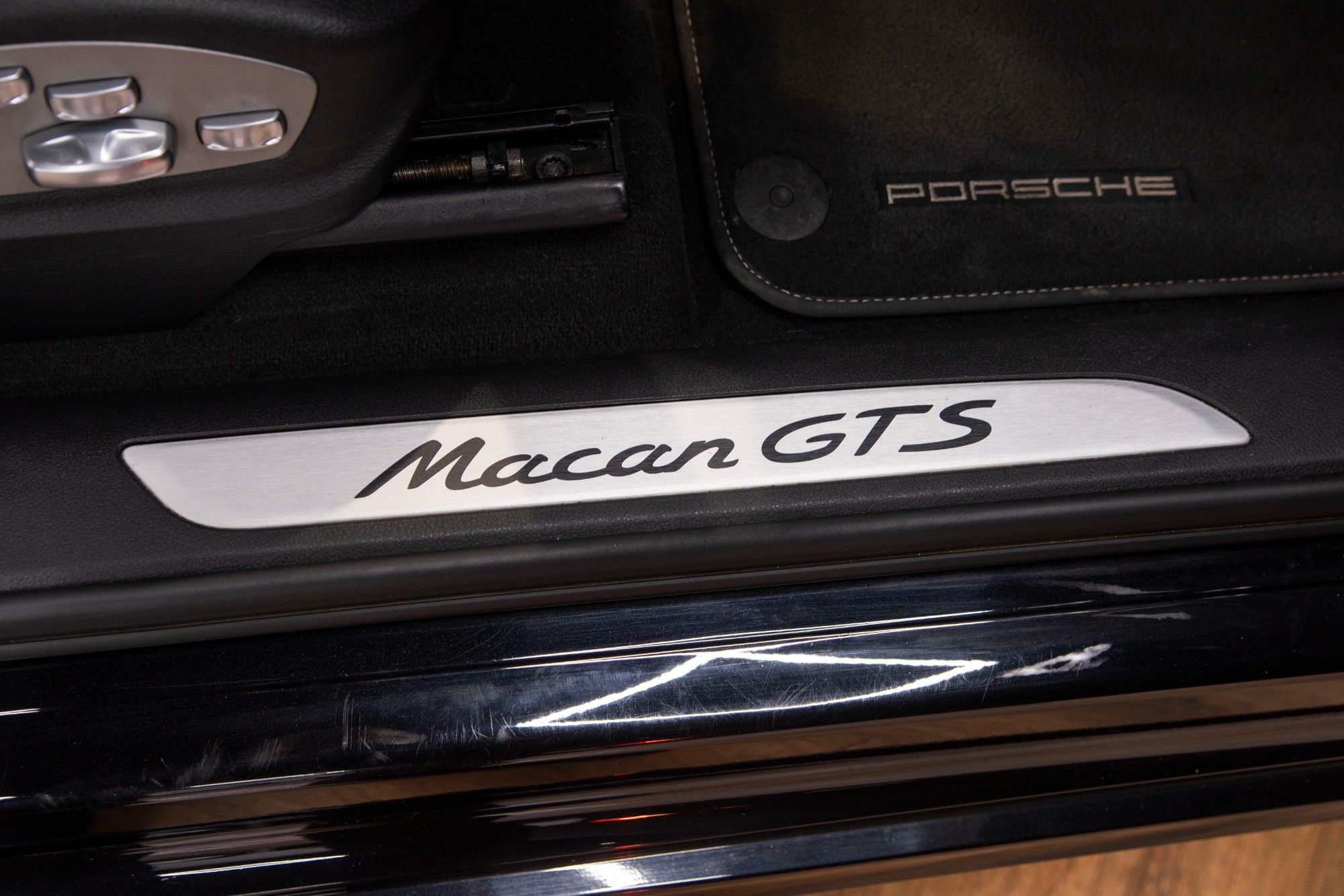 USED 2017 17 PORSCHE MACAN 3.0 GTS PDK 