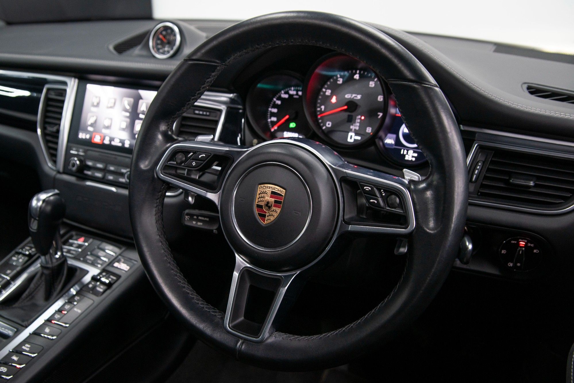 USED 2017 17 PORSCHE MACAN 3.0 GTS PDK 
