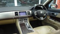 USED 2012 62 JAGUAR XF 3.0 D V6 LUXURY 4d 240 BHP 
