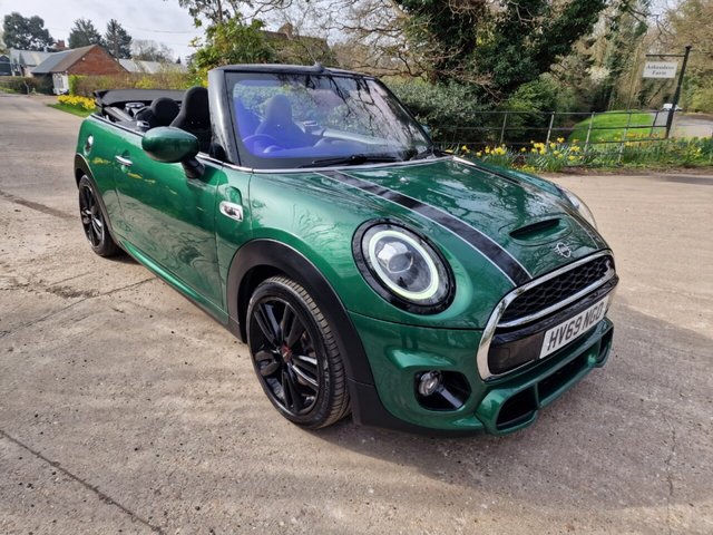 2019 69 MINI Convertible 2.0 COOPER S SPORT 2d 190 BHP