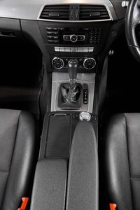 USED 2013 63 MERCEDES-BENZ C-CLASS 2.1 C220 CDI BLUEEFFICIENCY AMG SPORT 4d 168 BHP +NATIONWIDE DELIVERY AVAILABLE+