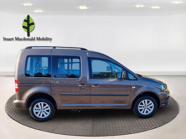 2014 VOLKSWAGEN CADDY - Photo 5