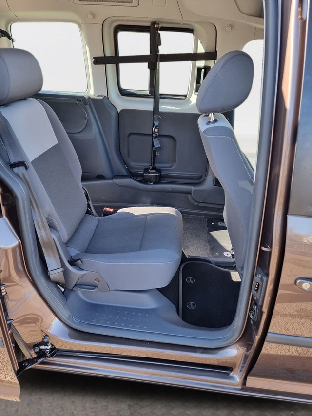 2014 VOLKSWAGEN CADDY - Photo 12
