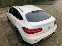 USED 2016 66 MERCEDES-BENZ GLC-CLASS 2.1 GLC 250 D 4MATIC AMG LINE PREMIUM 4d 201 BHP BIS SPEC - 1 OWNER - MERCEDES GLC 250 COUPE - AMG-LINE PREMIUM - 4-MATIC - AUTOMATIC - LEATHER - NAV - ROOF  - SERVICE HISTORY - FREE 12 MONTHS WARRANTY / BREAKDOWN RECOVERY INC