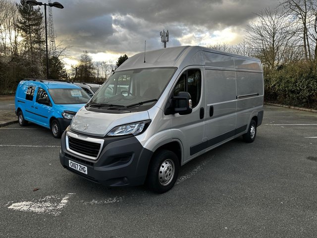 2017 67 Peugeot Boxer 2.0 BLUE HDI 335 L3H2 PROFESSIONAL P/V 130 BHP