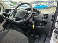 USED 2019 68 CITROEN RELAY 2.0 35 BlueHDi B/B in white, 81,000 miles, full service history, 1 owner, ULEZ, vehicle transporter, 6-speed manual, Bluetooth, DAB radio + VAT @ 20% This 2019 Citroen Relay van boasts a single owner from new, a testament to its careful use and desirability. This 2.0 BlueHDi 35 L3 Euro 6 model is powered by a robust 2.0 litre diesel engine delivering 129 bhp, and benefits from a full service history, with its last service completed at 66,188 miles on 09 September 2022. For your peace of mind, it will be supplied with a 12 month MOT upon purchase. Inside, you'll find an FM and DAB digital radio complete with Bluetooth connectivity, allowing fo