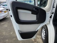 USED 2019 68 CITROEN RELAY 2.0 35 BlueHDi B/B in white, 81,000 miles, full service history, 1 owner, ULEZ, vehicle transporter, 6-speed manual, Bluetooth, DAB radio + VAT @ 20% This 2019 Citroen Relay van boasts a single owner from new, a testament to its careful use and desirability. This 2.0 BlueHDi 35 L3 Euro 6 model is powered by a robust 2.0 litre diesel engine delivering 129 bhp, and benefits from a full service history, with its last service completed at 66,188 miles on 09 September 2022. For your peace of mind, it will be supplied with a 12 month MOT upon purchase. Inside, you'll find an FM and DAB digital radio complete with Bluetooth connectivity, allowing fo