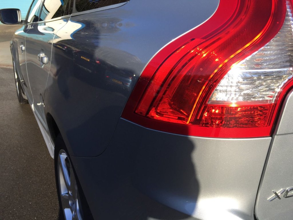 USED 2012 62 VOLVO XC60 2.4 D5 R-DESIGN AWD 5d 212 BHP DAB + SAT NAV