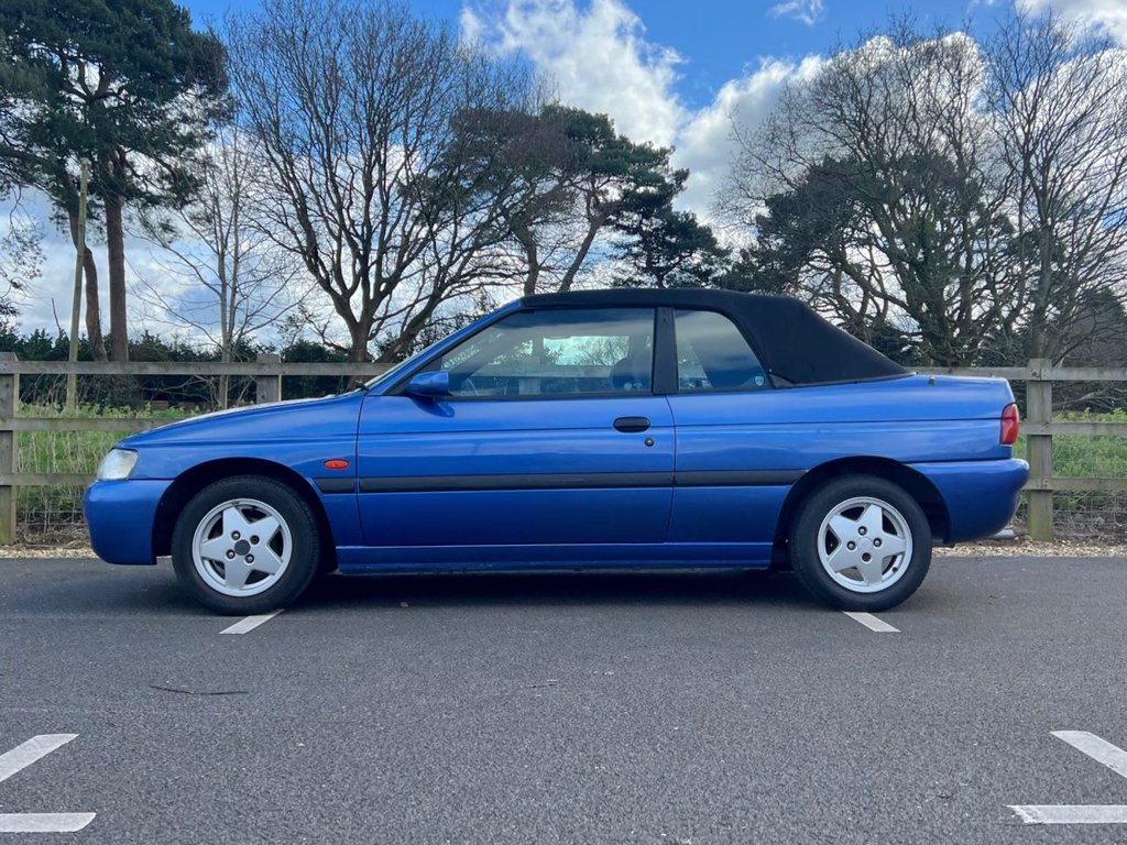 USED 1996 P FORD ESCORT CALYPSO // 2d // 1.6 89 BHP // px swap 
