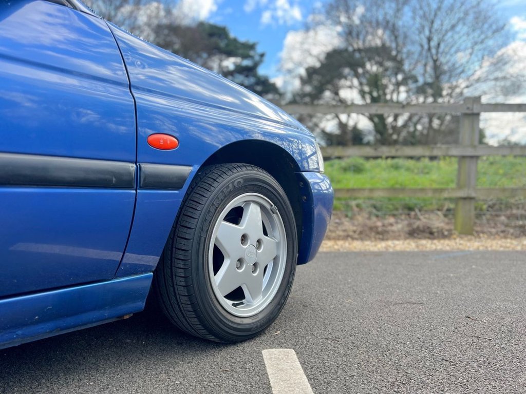USED 1996 P FORD ESCORT CALYPSO // 2d // 1.6 89 BHP // px swap 