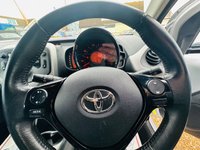 USED 2016 66 TOYOTA AYGO 1.0 VVT-I X-PLAY 5d 69 BHP &pound;0 Road Tax + Bluetooth & Air Con