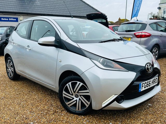 2016 66 Toyota Aygo 1.0 VVT-I X-PLAY 5d 69 BHP