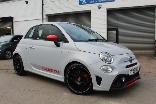 2022 22 Abarth 500 1.4 F595 3d 162 BHP