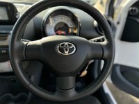 USED 2011 S TOYOTA AYGO 1.0 VVT-I GO 5d 67 BHP 14 INCH ALLOY WHEELS+  REAR PRIVACY GLASS+  FRONT ELECTRIC WINDOWS+  AUX+